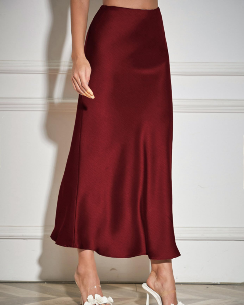 Isabeau Jupe Longue Femme – Satin Plissé, Taille Haute, Coupe Évasée & Zip Latéral